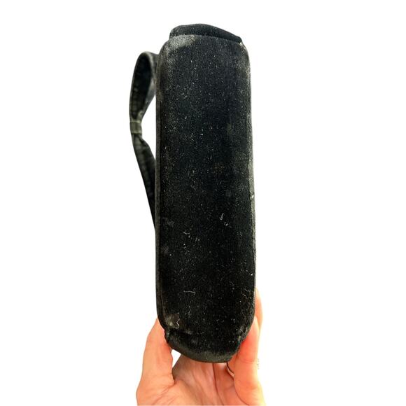Vtg Crushed Velvet Bag- Black some wear- gold clasp- top handle evening bag - Picture 2 of 5